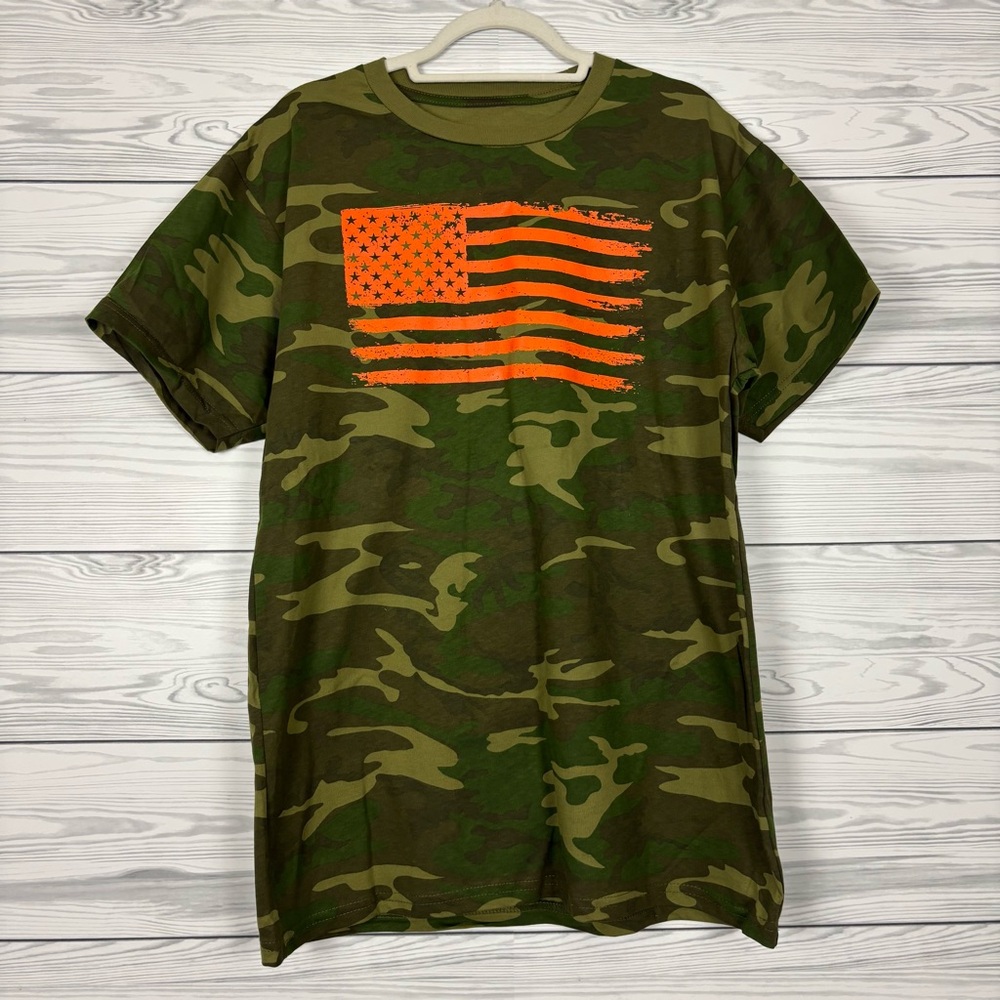 YETI Men’s Camo Flag Short Sleeve T-Shirt Size Large